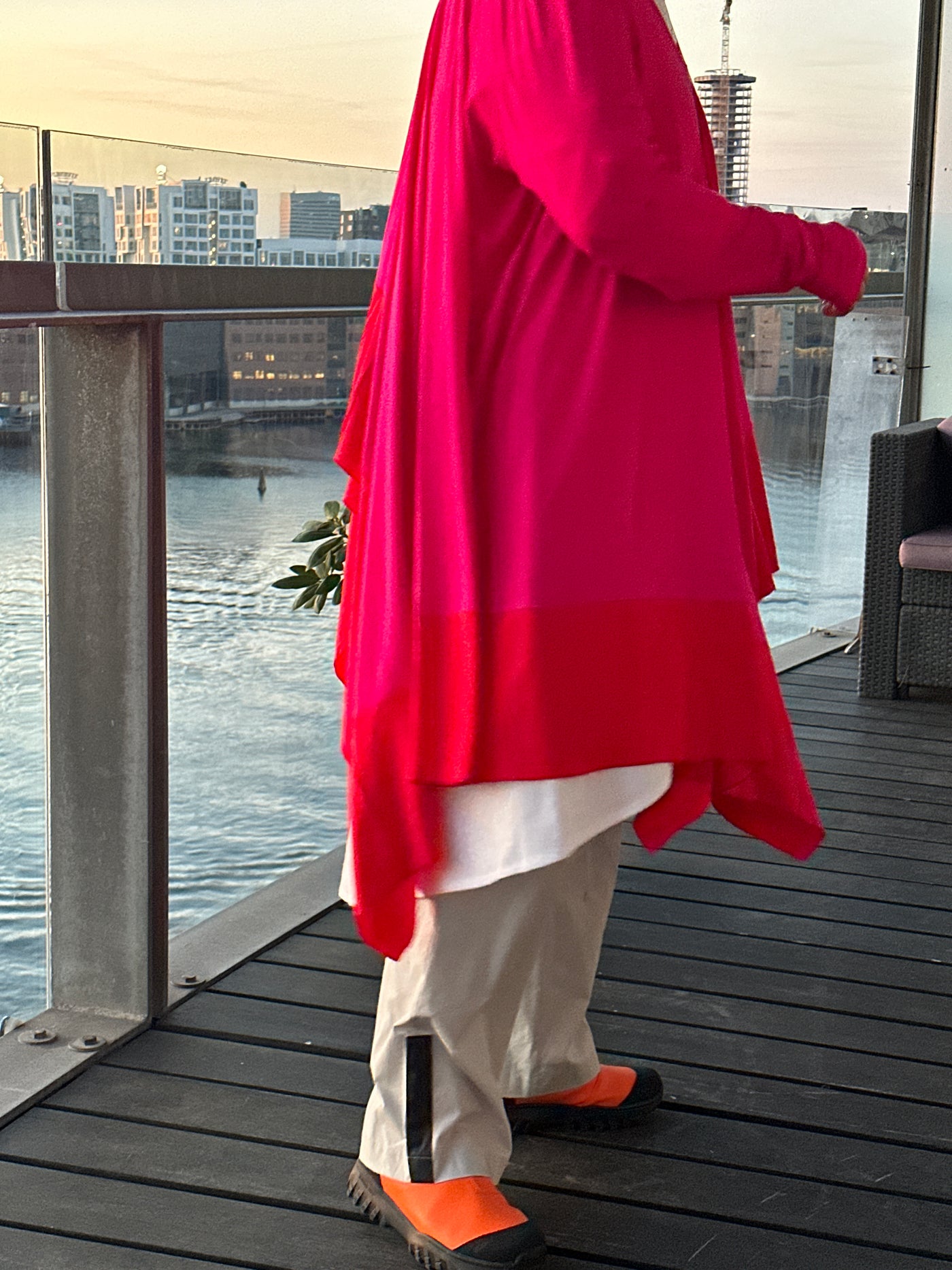 PINK/RED Tunic with lots of width in the most beautiful colours. Pink/red.